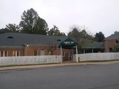 Meadowcreek Center - Mental health treatment facility in Charlottesville, VA