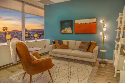 Spectrum Psych LA - Mental health treatment facility in Los Angeles, CA