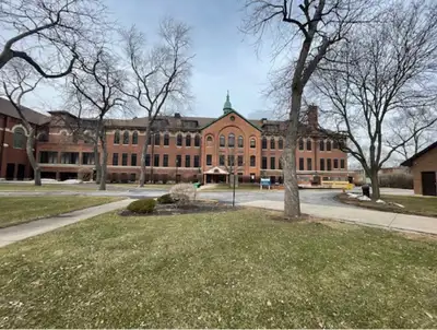 Behavioral Health & Under the Rainbow at Holy Cross Hospital - Mental health treatment facility in Chicago, IL