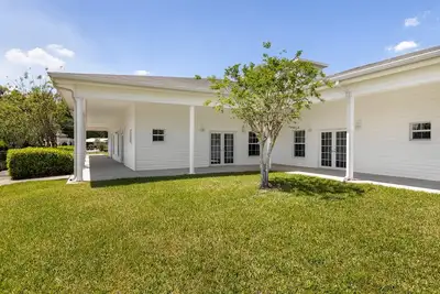 Discovery Mood & Anxiety Program - Dade City - Mental health treatment facility in Dade City, FL