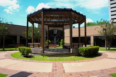 SUN Behavioral Health Houston - Mental health facility in Houston offering Cognitive Behavioral Therapy, Suicidal Ideation services