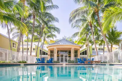 Lifeskills Behavioral Health - Deerfield Beach Residential Program - Mental health treatment facility in Deerfield Beach, FL