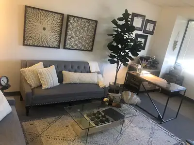Coast Family Psychological Services - Mental health treatment facility in Los Angeles, CA