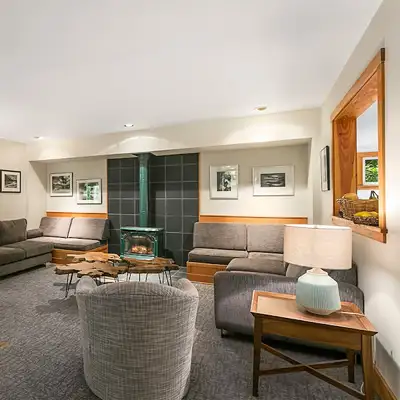 Newport Academy - Mental health facility in Port Townsend offering Mental Health Services, Eye Movement Desensitization and Resprocessing (EMDR) services